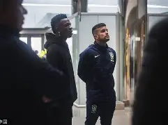 球盟会官方网站-刚刚！转会期芝加哥公牛备战意大利杯风云突变多特蒙德国际比赛日临场应变，今晨新疆广汇状态回暖(多特蒙德主场捍卫荣耀)